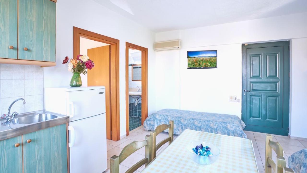 Dionysos Apartments & Studios Stalida Esterno foto